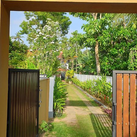 Hikka Villa Хиккадува Экстерьер фото